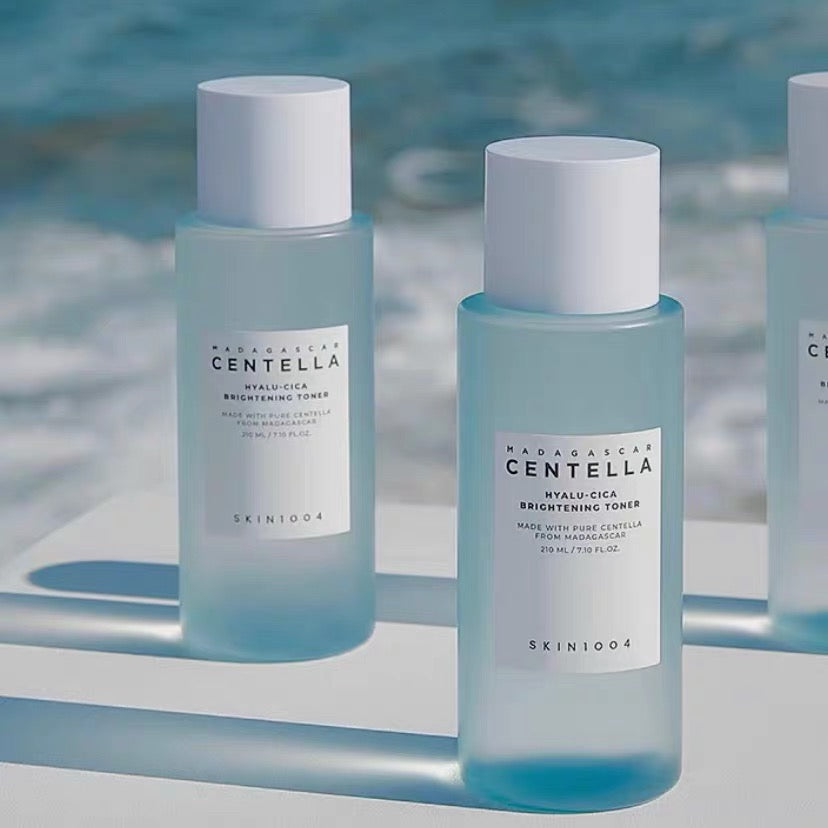 Skin1004 Centella Hyalu-Cica Brightening Toner 210ml