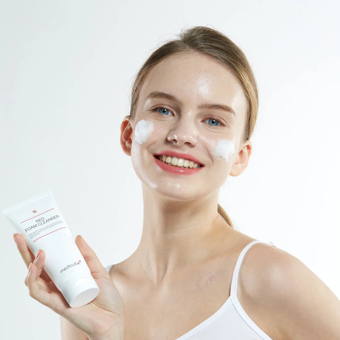 Medicube Red Foam Cleanser 120ml